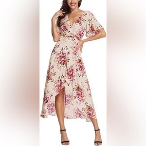 NWOT Azalosie Faux Wrap Short Sleeve V Neck Floral Maxi Dress Size M